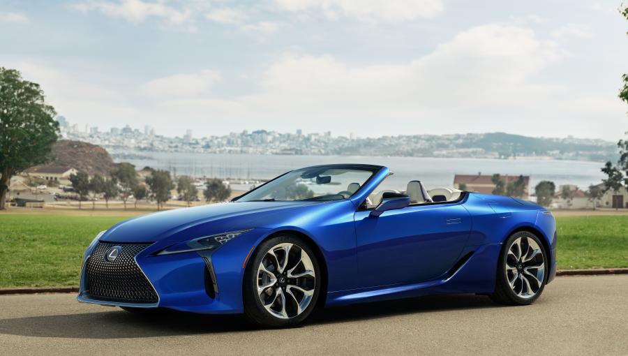  Lexus LC500 Convertible 2020 года  (NA) (фото 12 из 42)